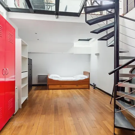 Apartman Loft De 80 M² Avec Jardin Privatif Párizs